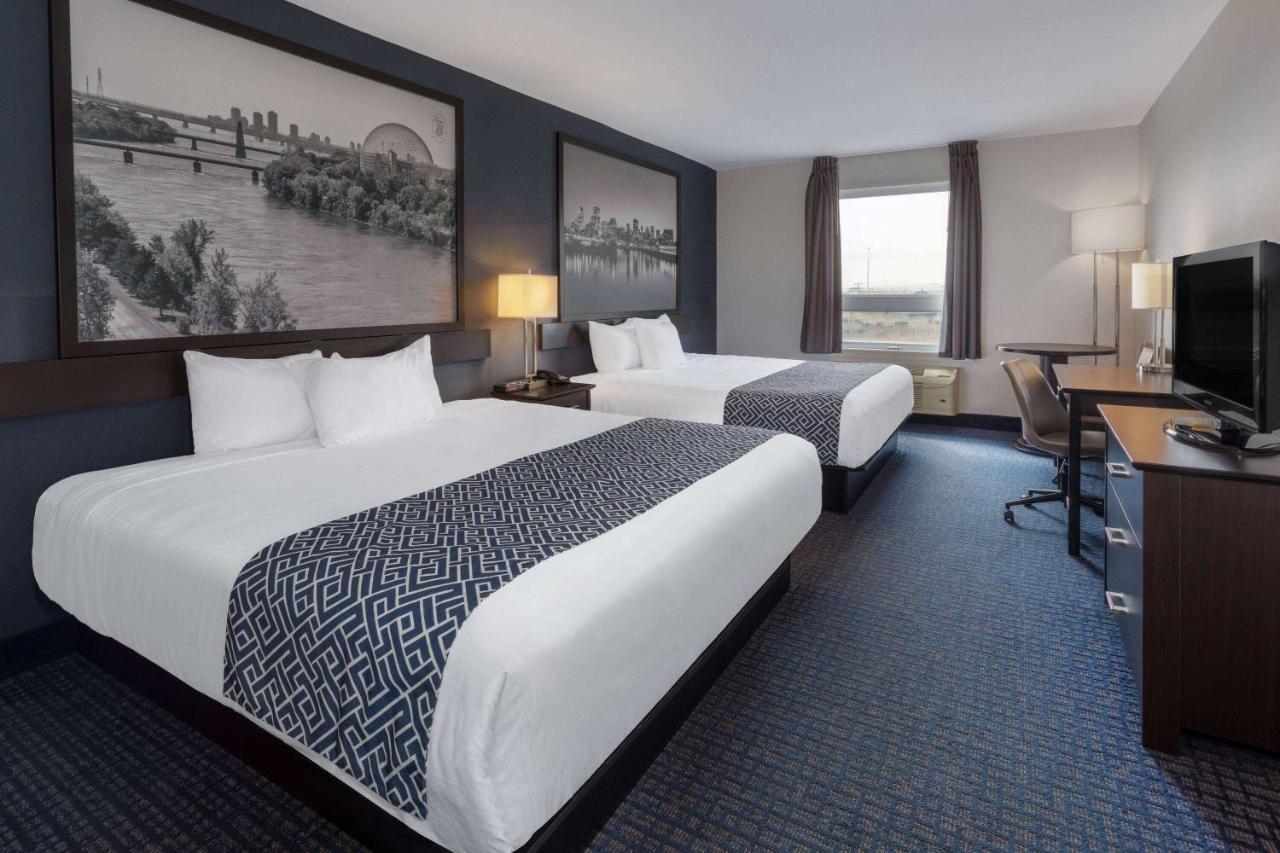Super 8 By Wyndham Lachenaie/Terrebonne Esterno foto