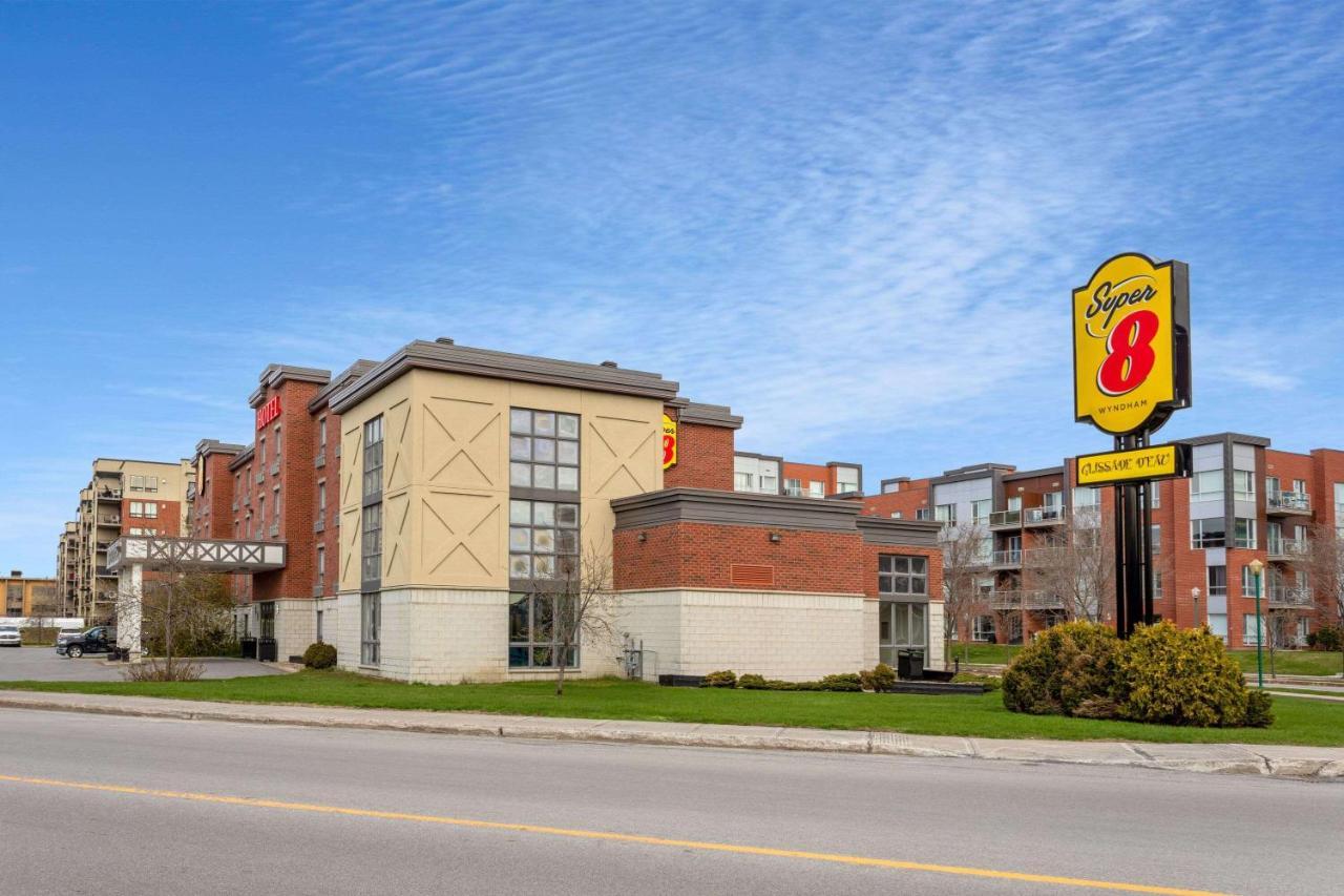 Super 8 By Wyndham Lachenaie/Terrebonne Esterno foto