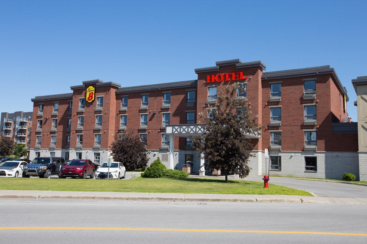 Super 8 By Wyndham Lachenaie/Terrebonne Esterno foto