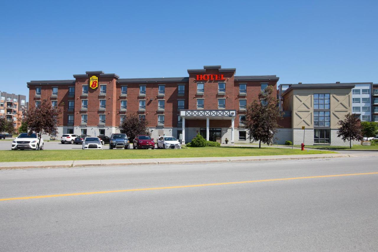 Super 8 By Wyndham Lachenaie/Terrebonne Esterno foto